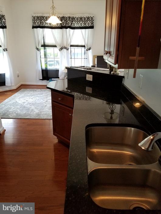 LADYSMITH VILLAGE - Residential