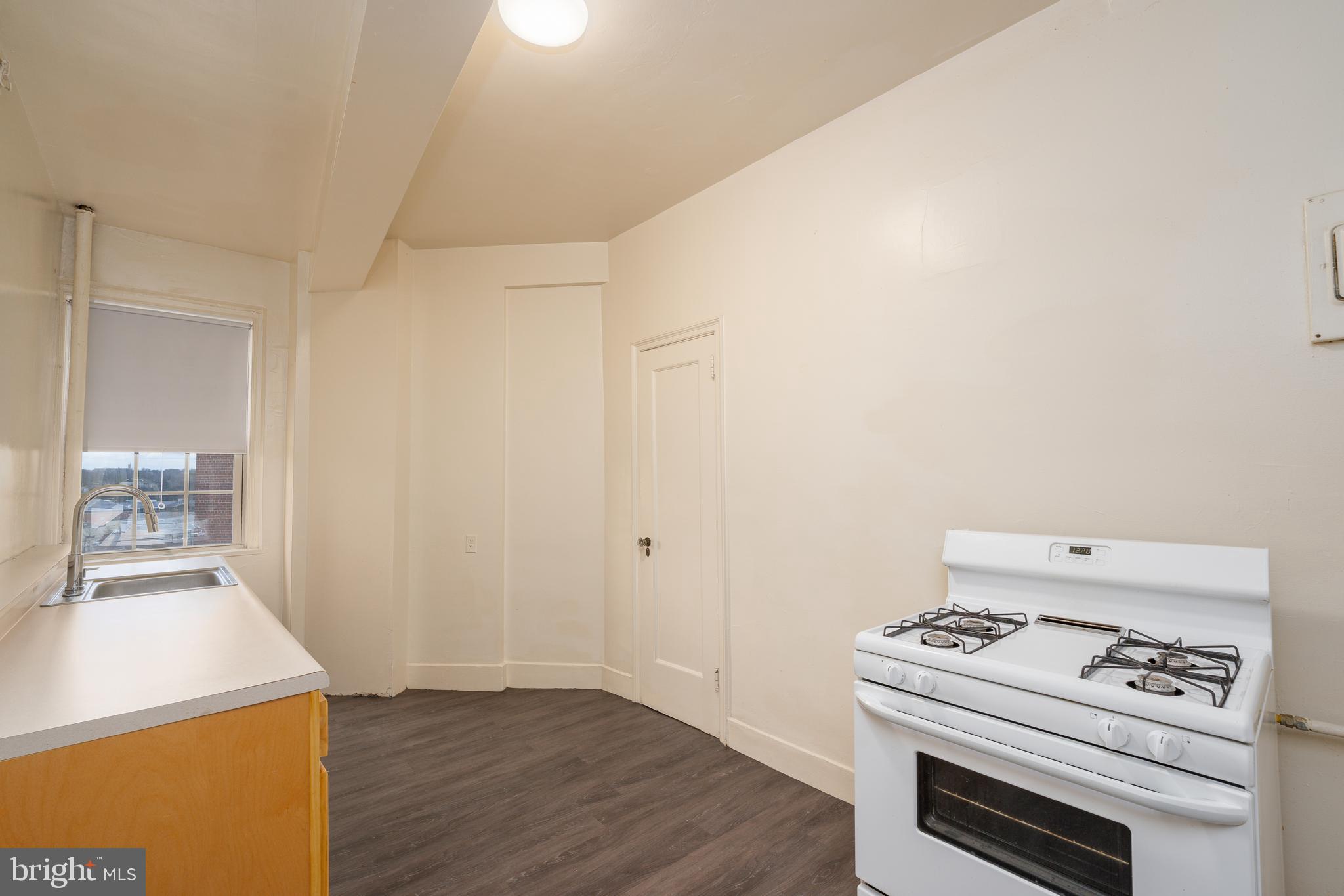 TUSCANY-CANTERBURY - Residential Lease