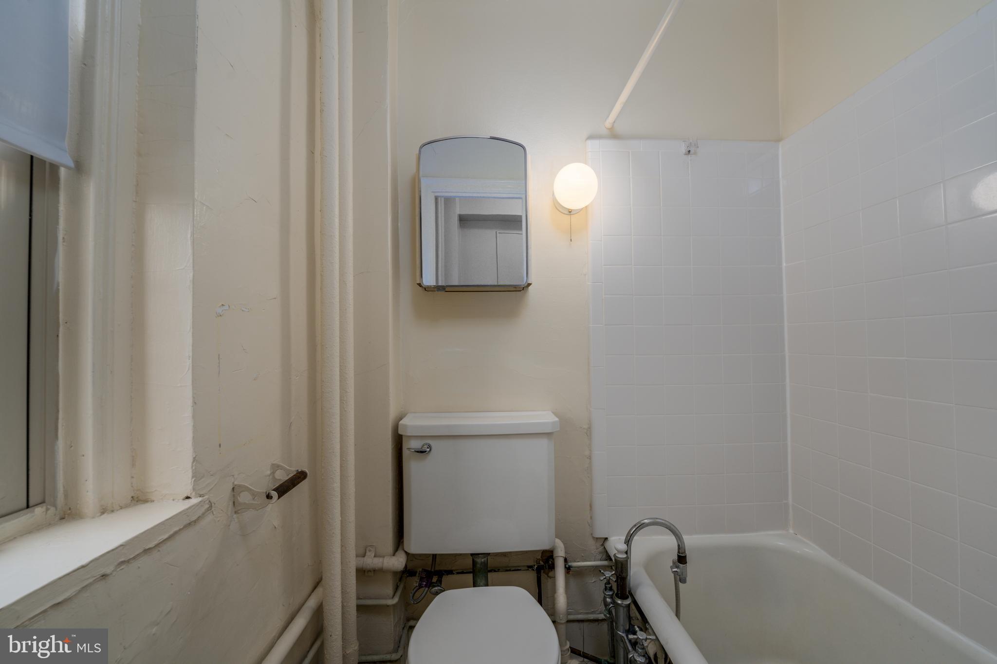 TUSCANY-CANTERBURY - Residential Lease
