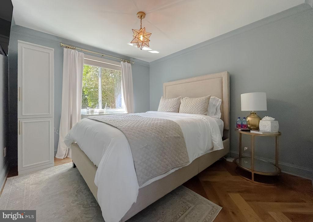 ESPERANZA FARMS - Residential