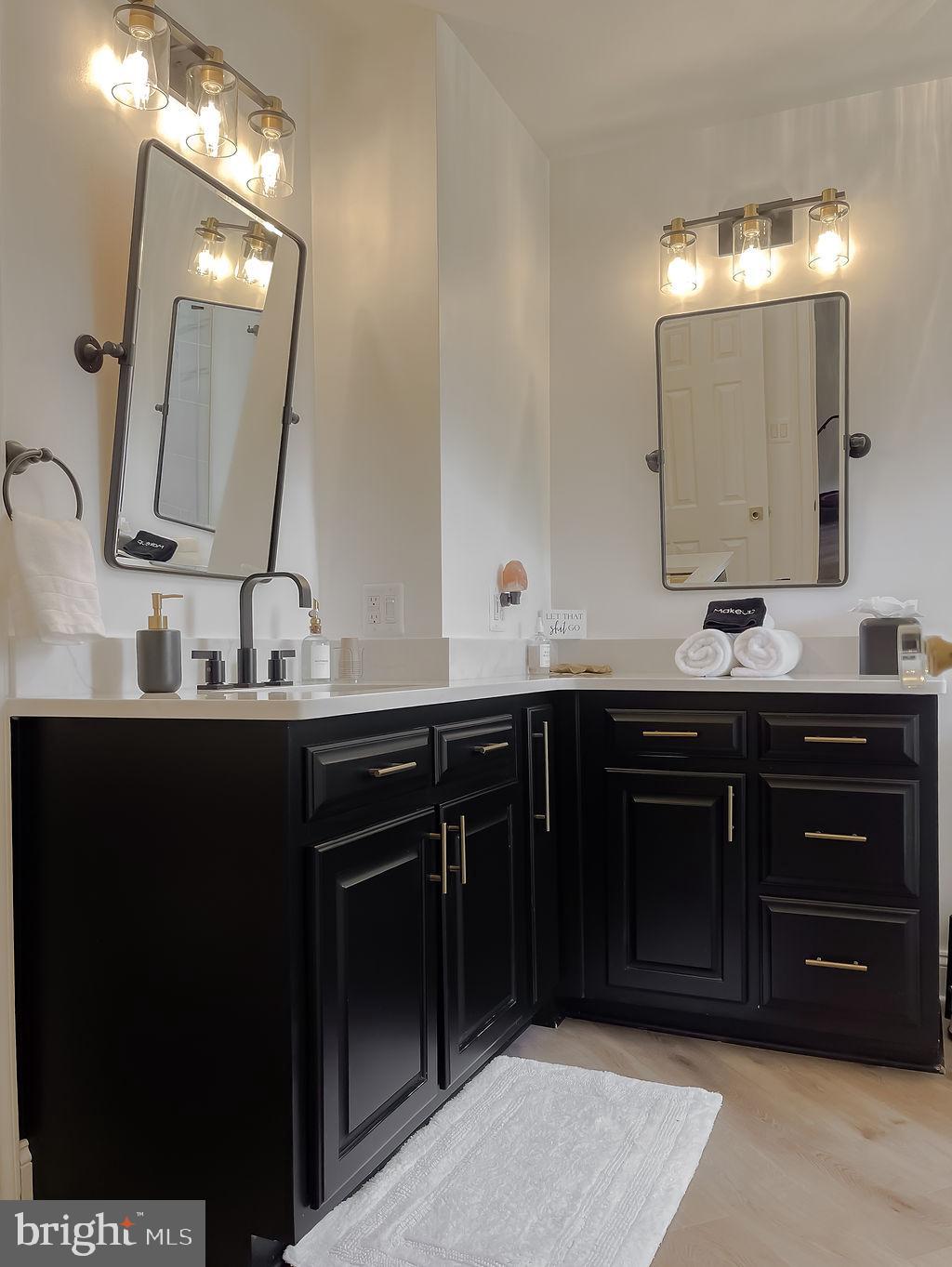 ESPERANZA FARMS - Residential