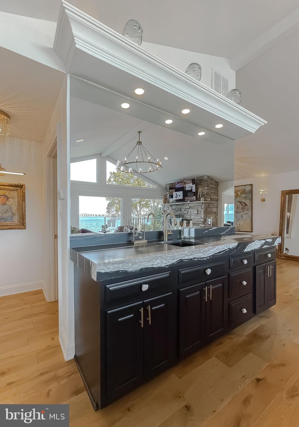 ESPERANZA FARMS - Residential