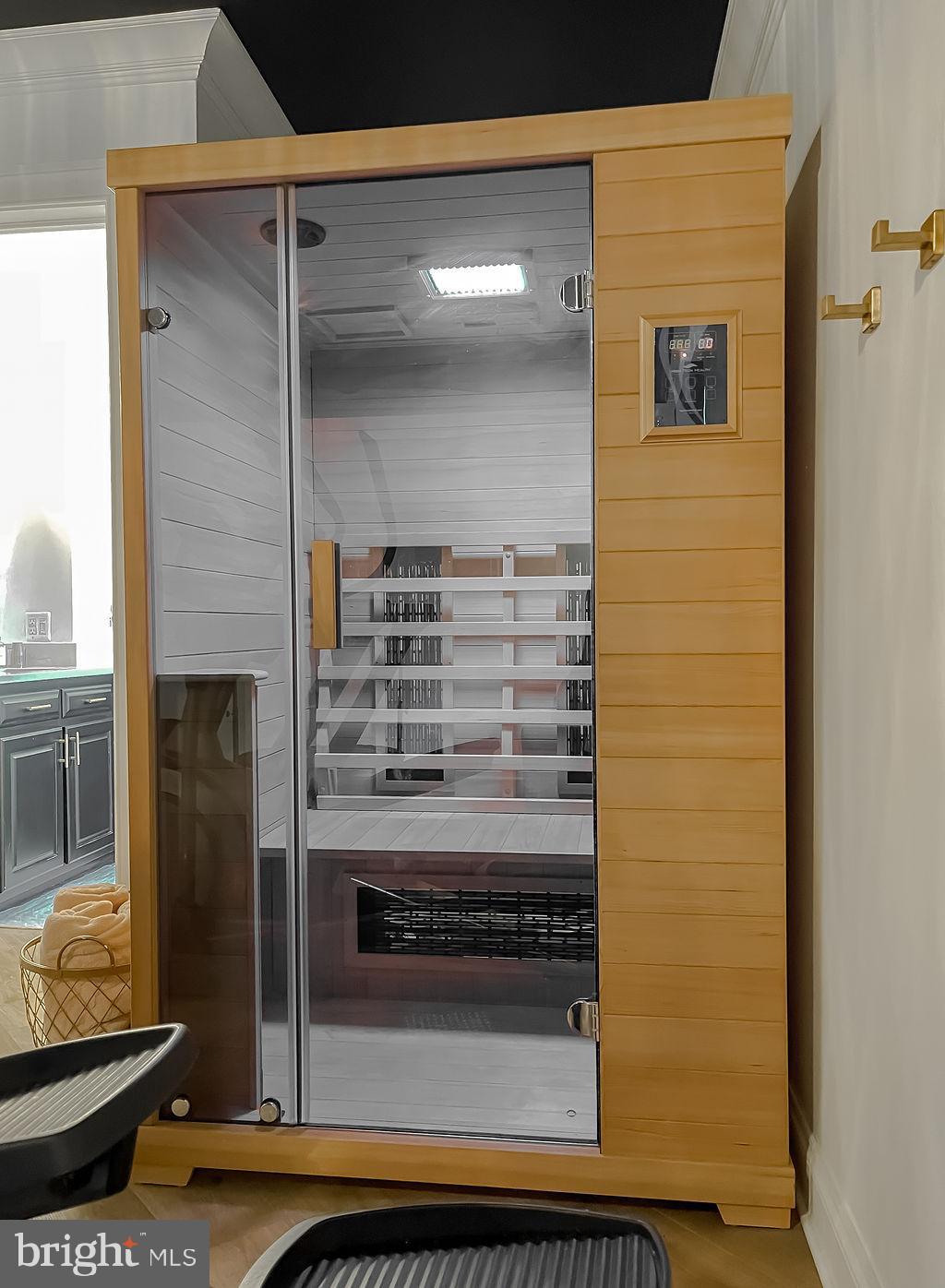 ESPERANZA FARMS - Residential