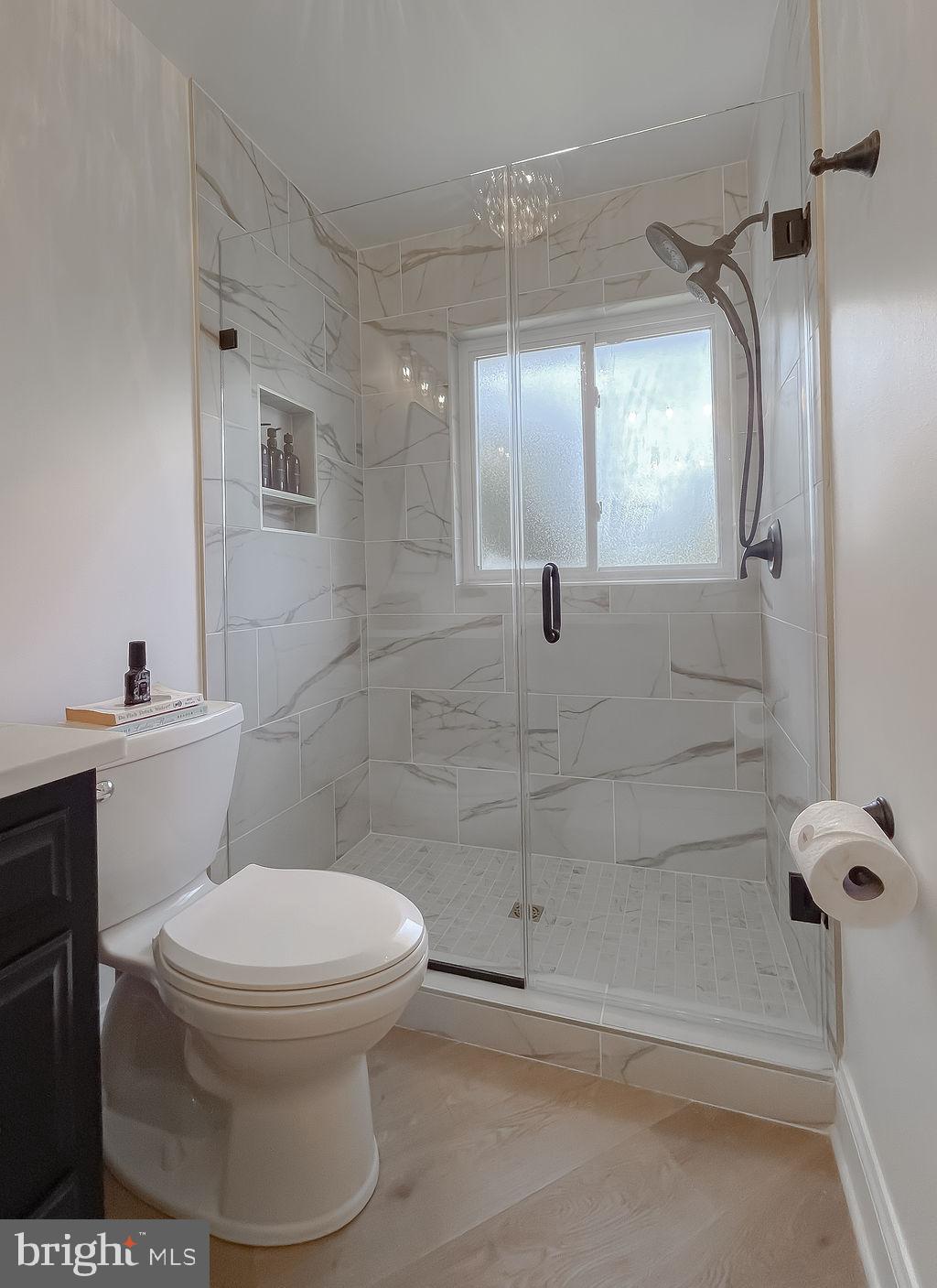 ESPERANZA FARMS - Residential