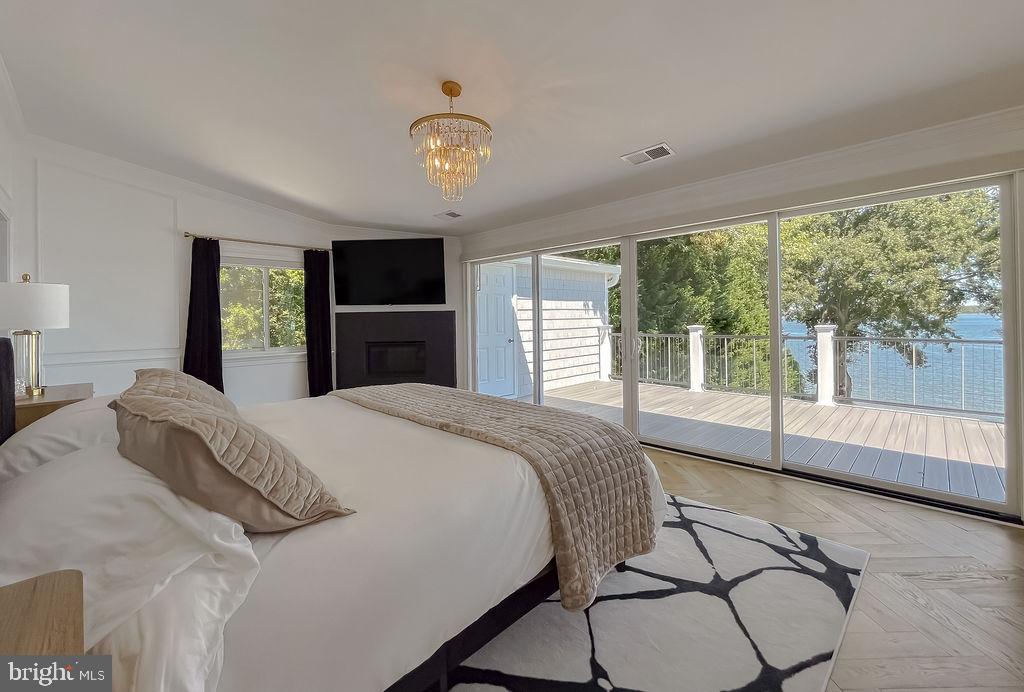 ESPERANZA FARMS - Residential