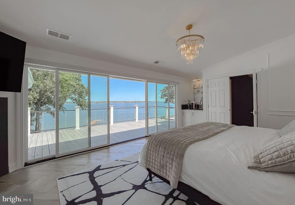 ESPERANZA FARMS - Residential