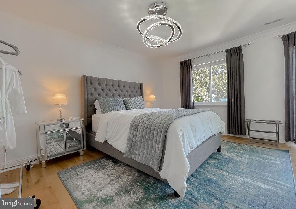 ESPERANZA FARMS - Residential