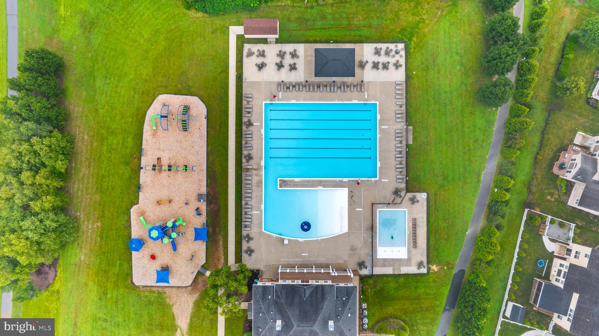 THE FALLS AT LEE'S PARKE - Residential