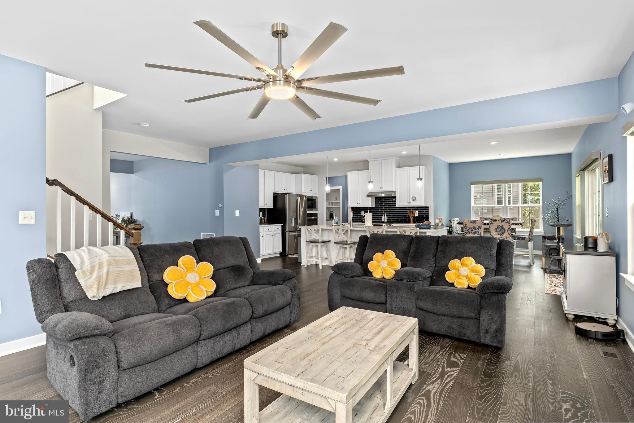 THE FALLS AT LEE'S PARKE - Residential