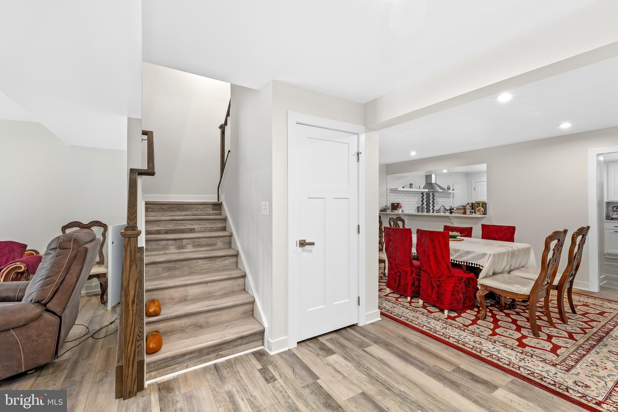 THE FALLS AT LEE'S PARKE - Residential