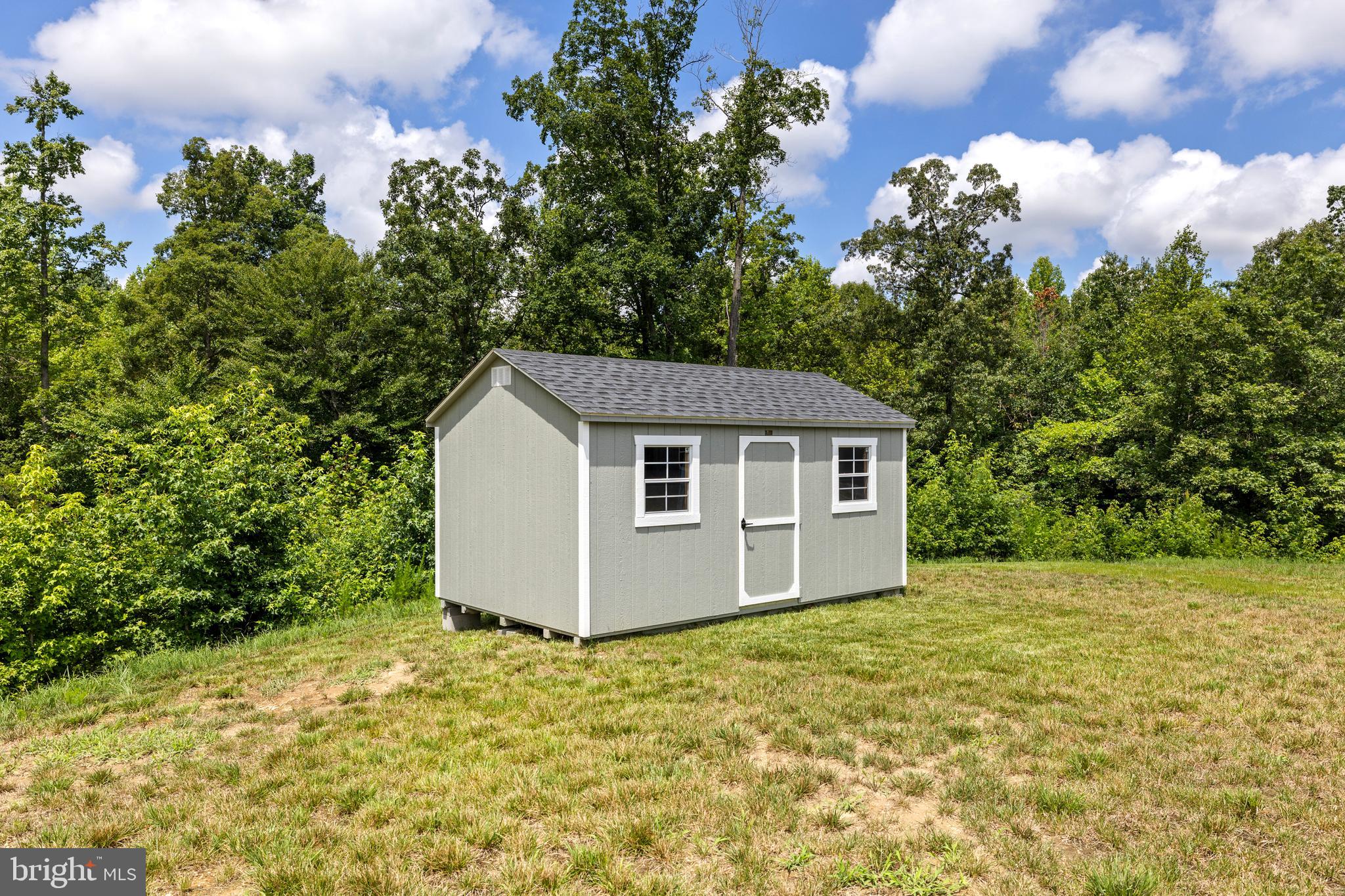 THE FALLS AT LEE'S PARKE - Residential
