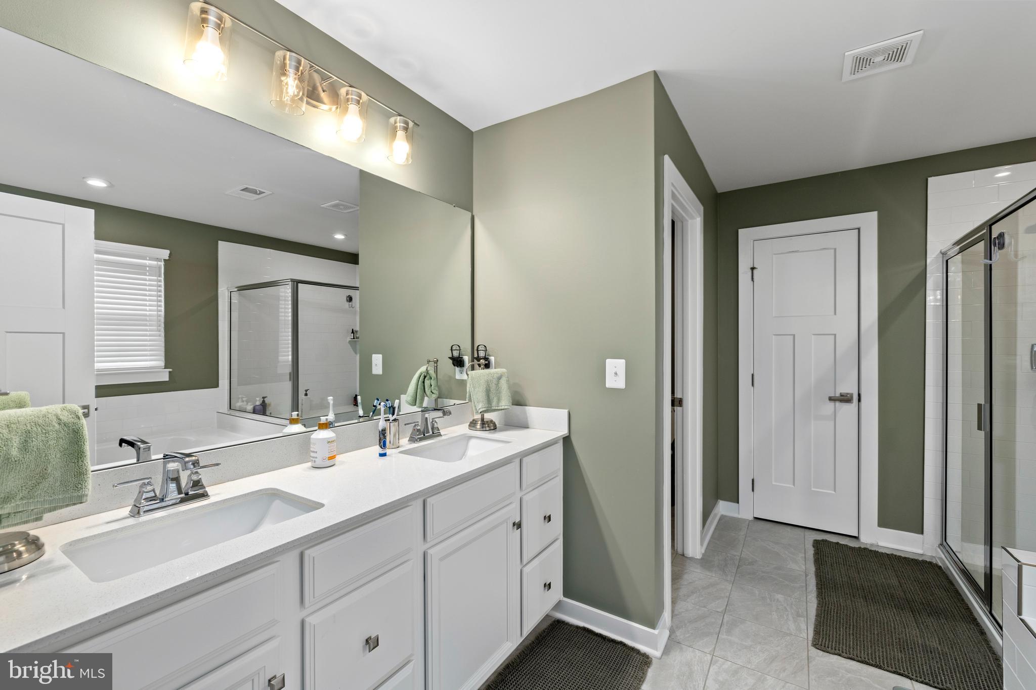 THE FALLS AT LEE'S PARKE - Residential