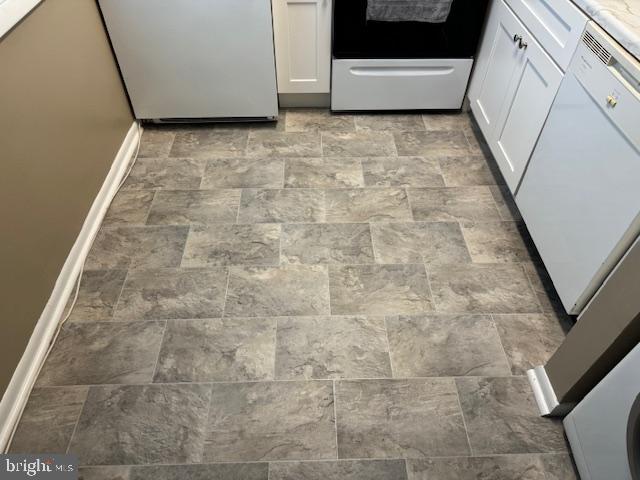 BOLLING BROOK - Residential Lease