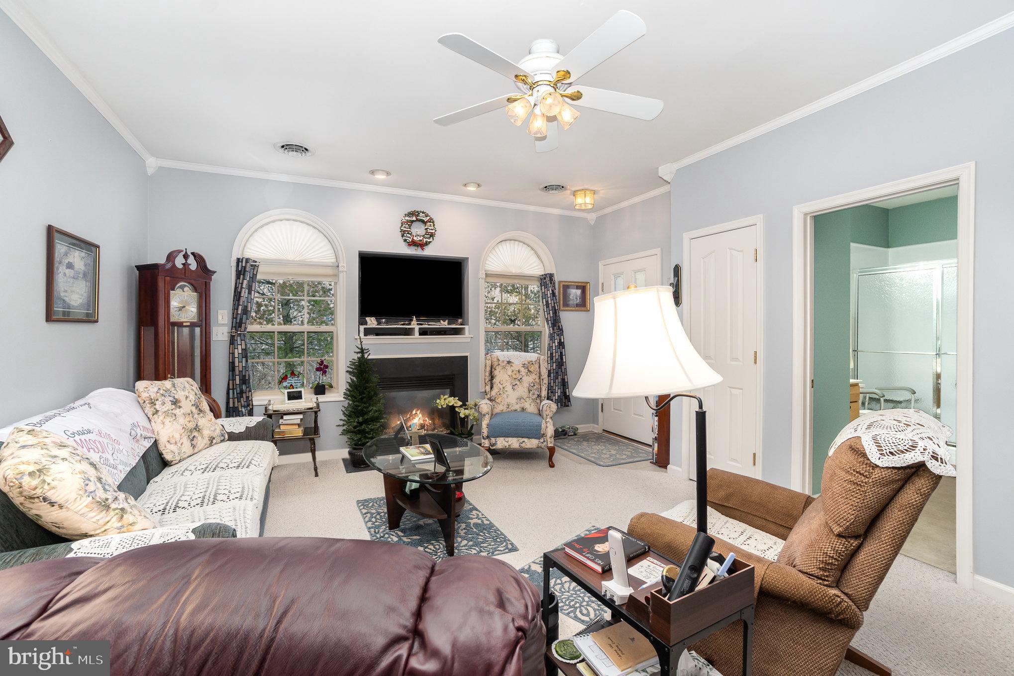 MEADOWVIEW VILLAGE - Residential