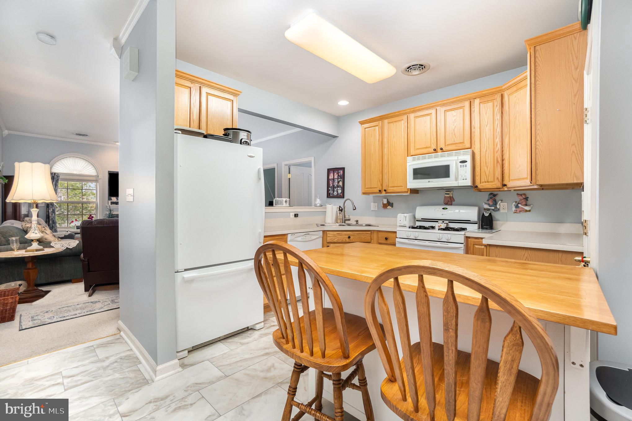 MEADOWVIEW VILLAGE - Residential