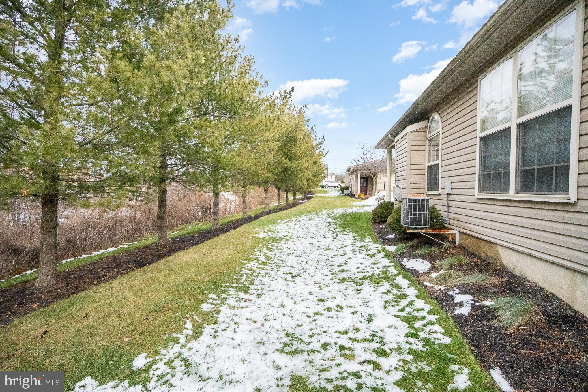 MEADOWVIEW VILLAGE - Residential