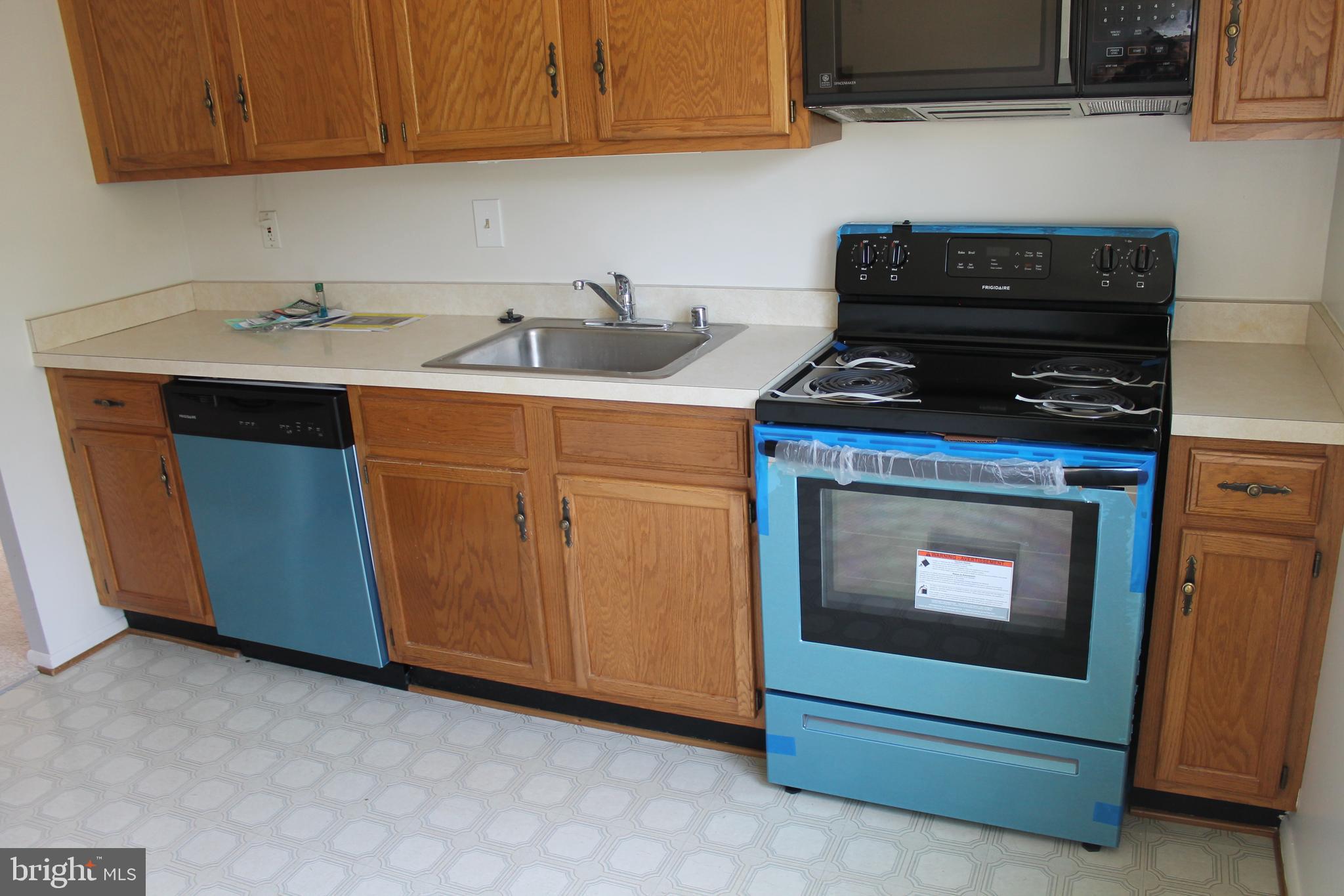 PARTRIDGE KNOLL - Residential Lease