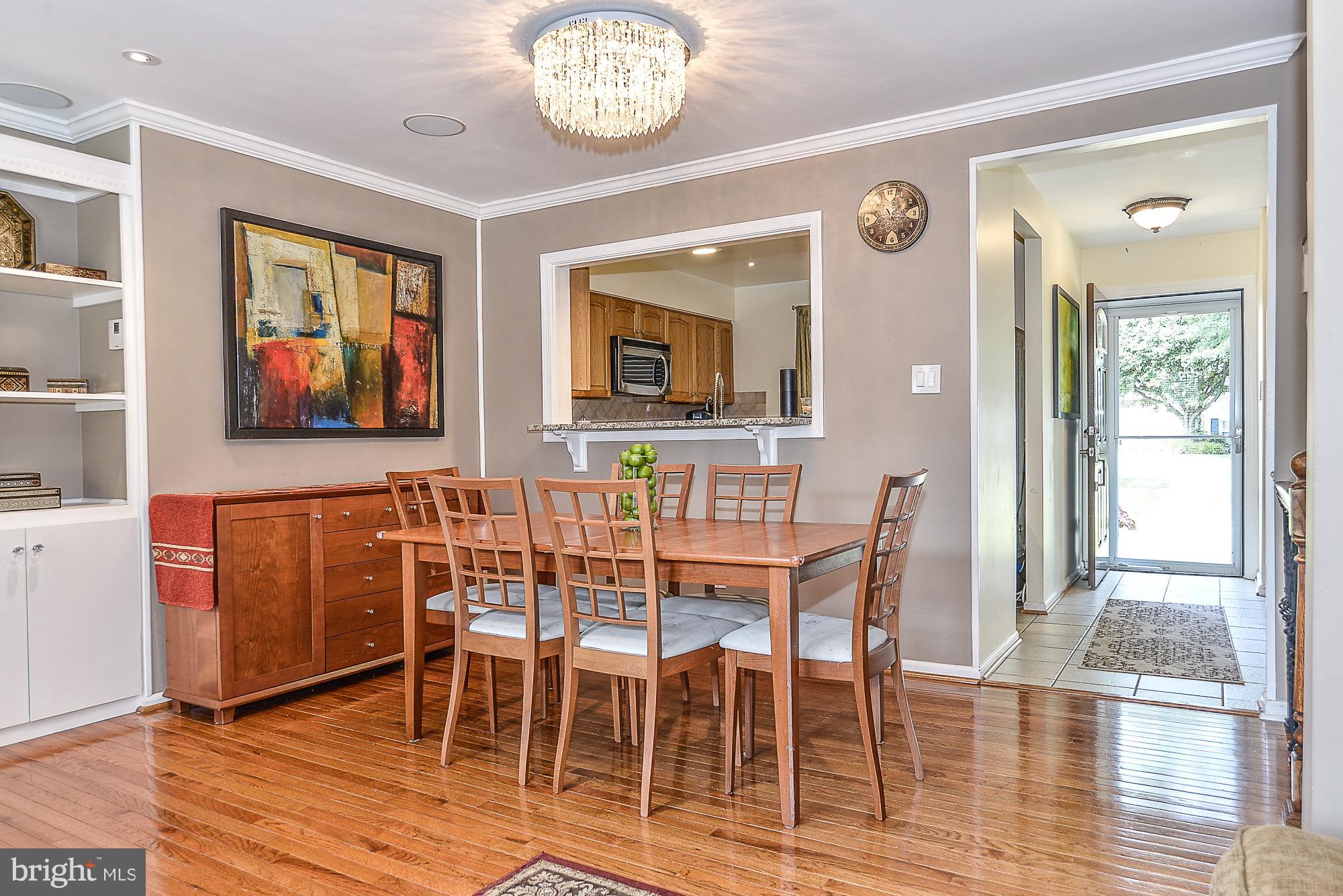 DUNN LORING VILLAGE - Residential