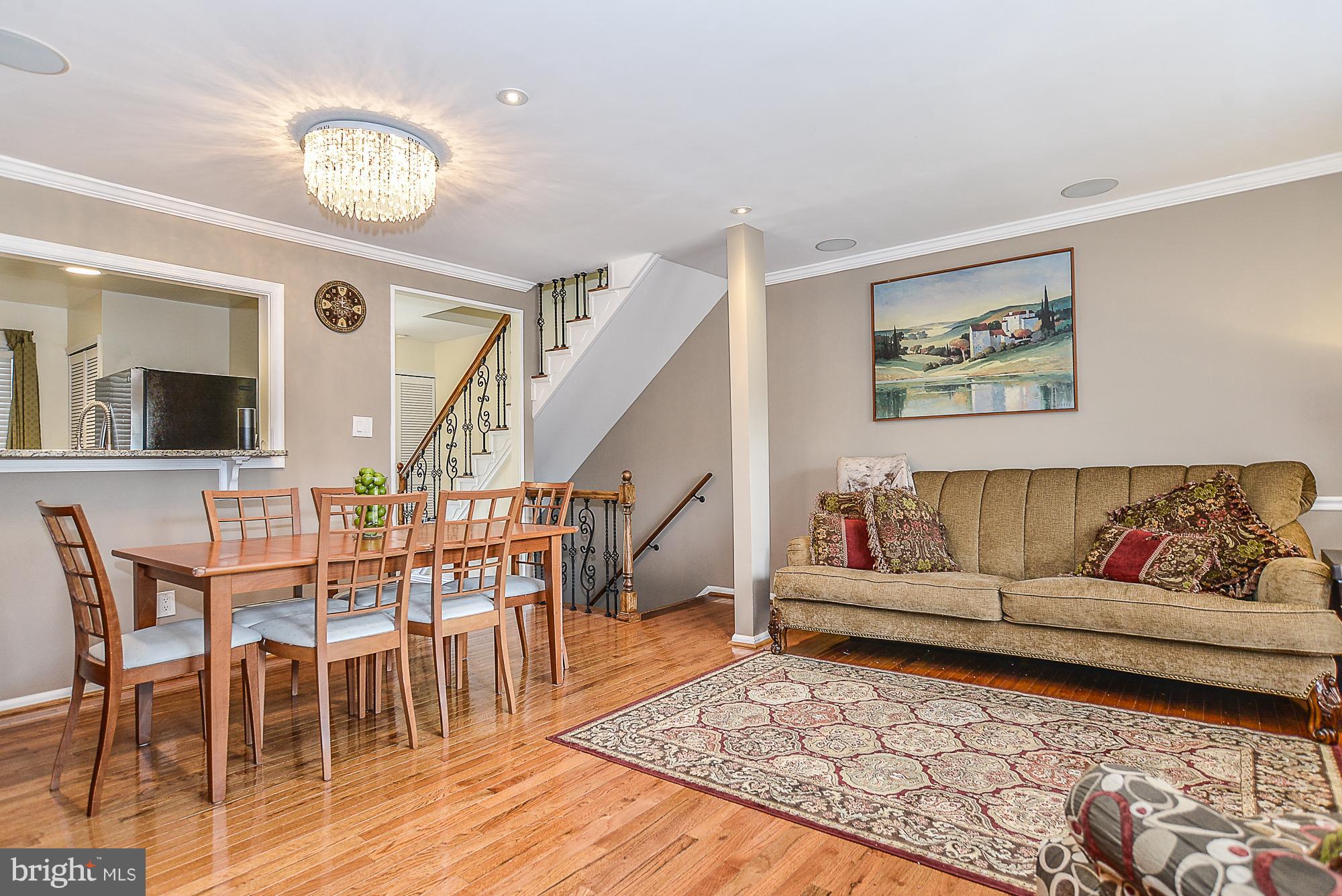 DUNN LORING VILLAGE - Residential