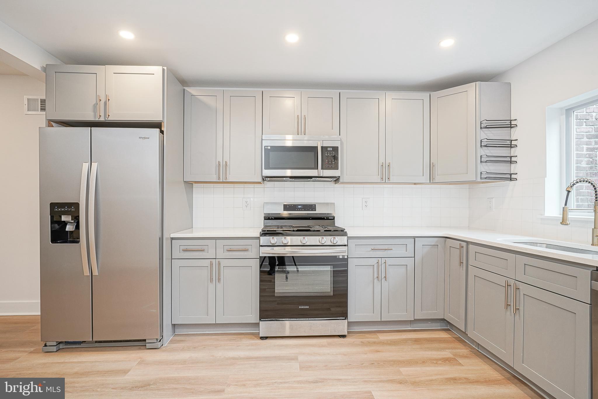 EAST PASSYUNK CROSSING - Residential