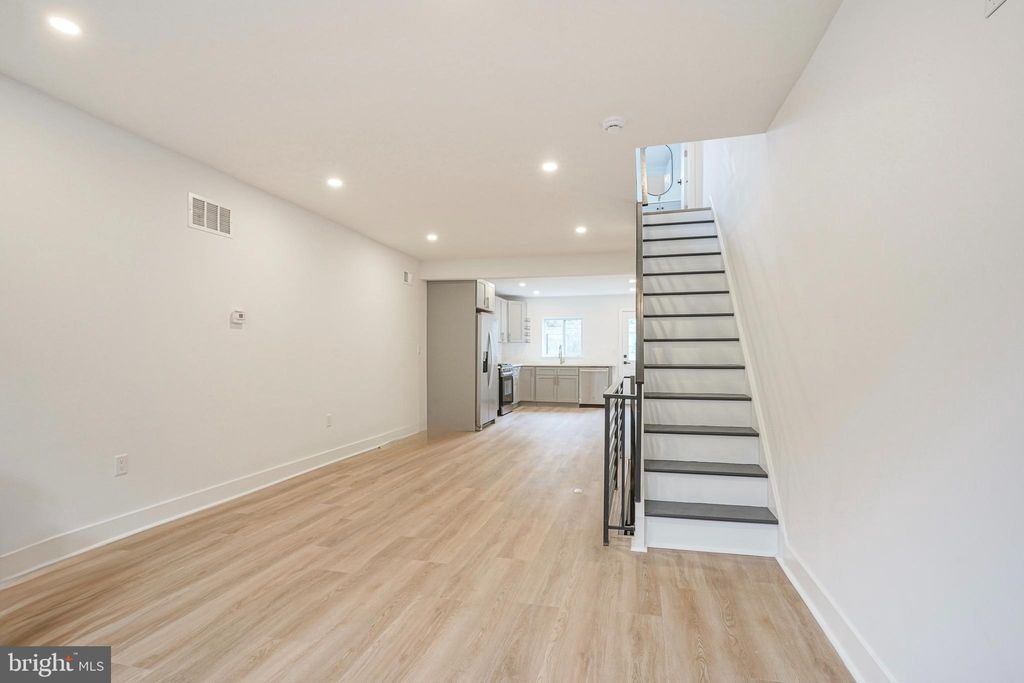 Photo of 817 Pierce Street, PHILADELPHIA, PA 19148 (MLS # PAPH2603536)