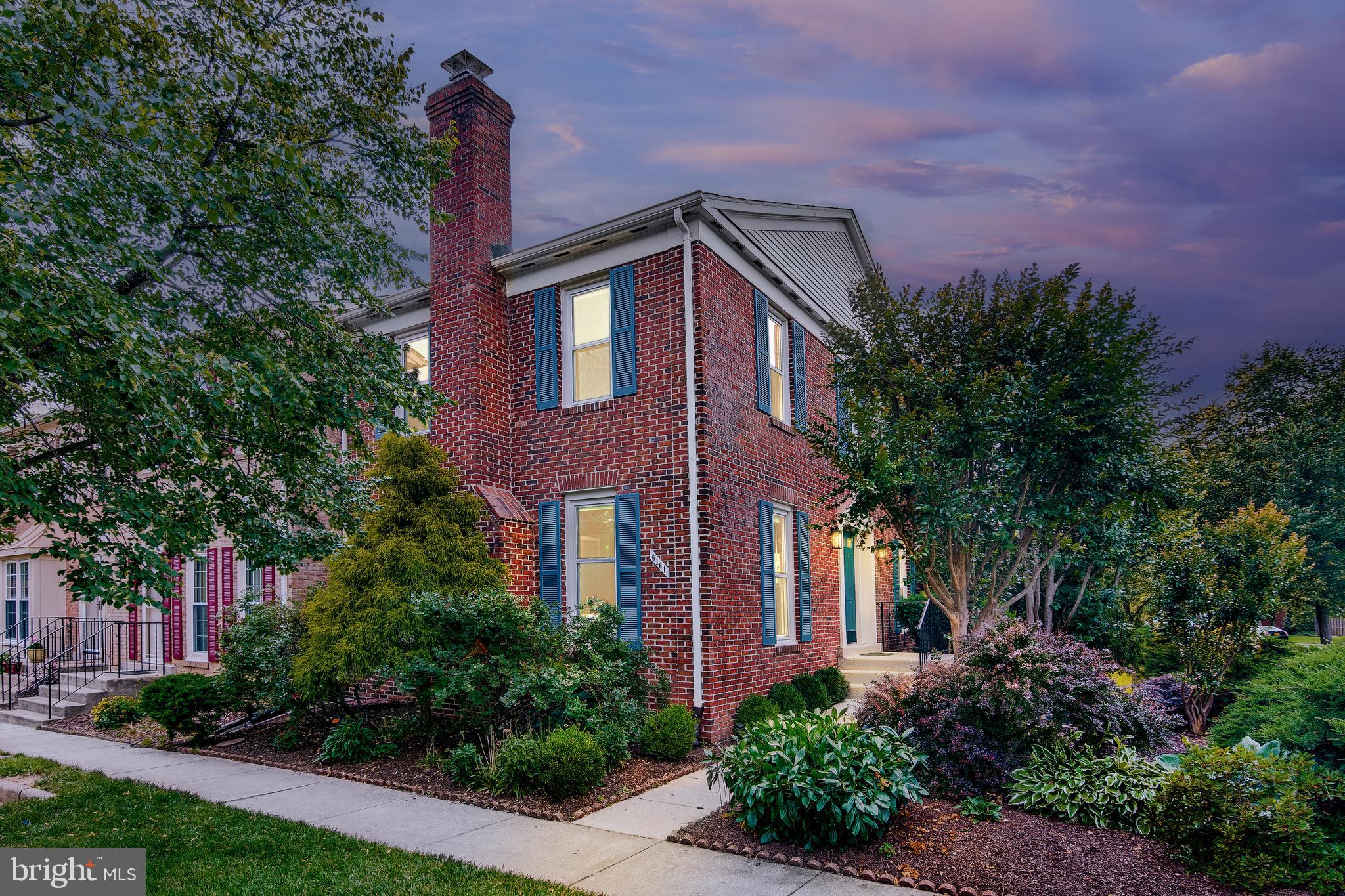6161 SUMMER PARK LANE