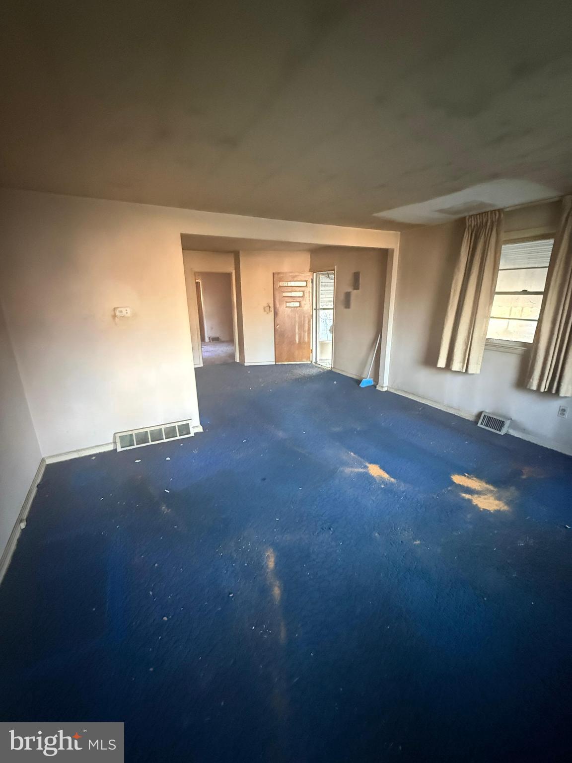 NORTH HILLS - Residential