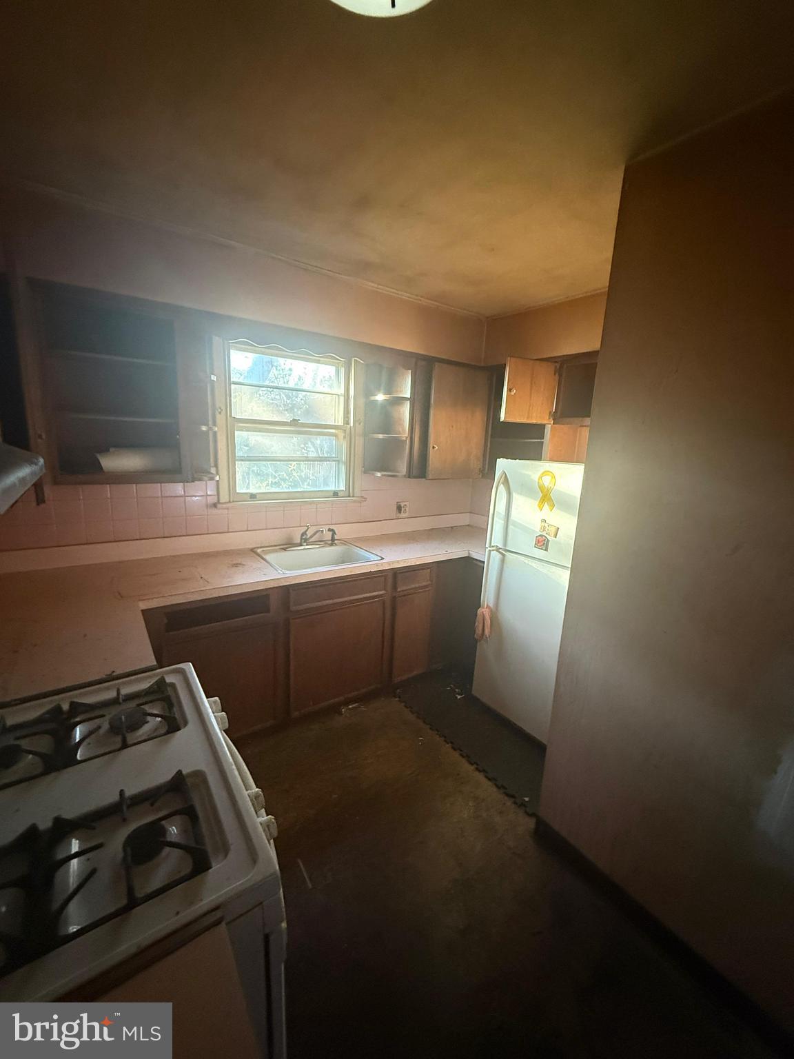 NORTH HILLS - Residential