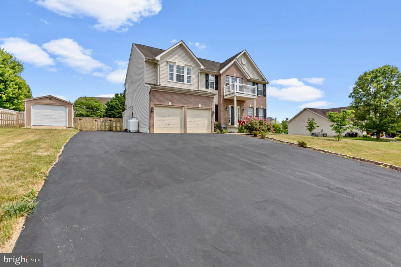 QUAIL RIDGE - Residential