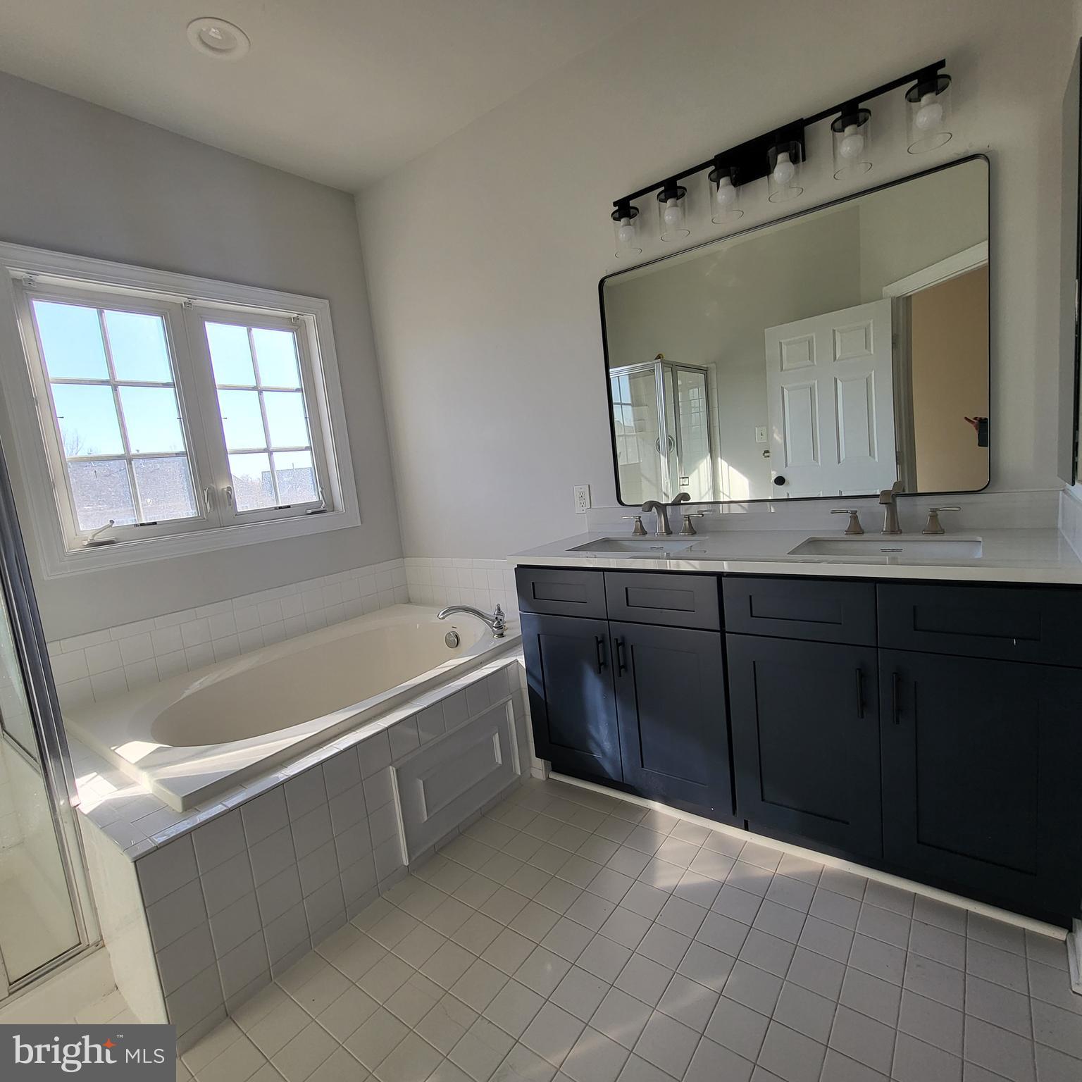 GREENWAY VILLAGE - Residential Lease