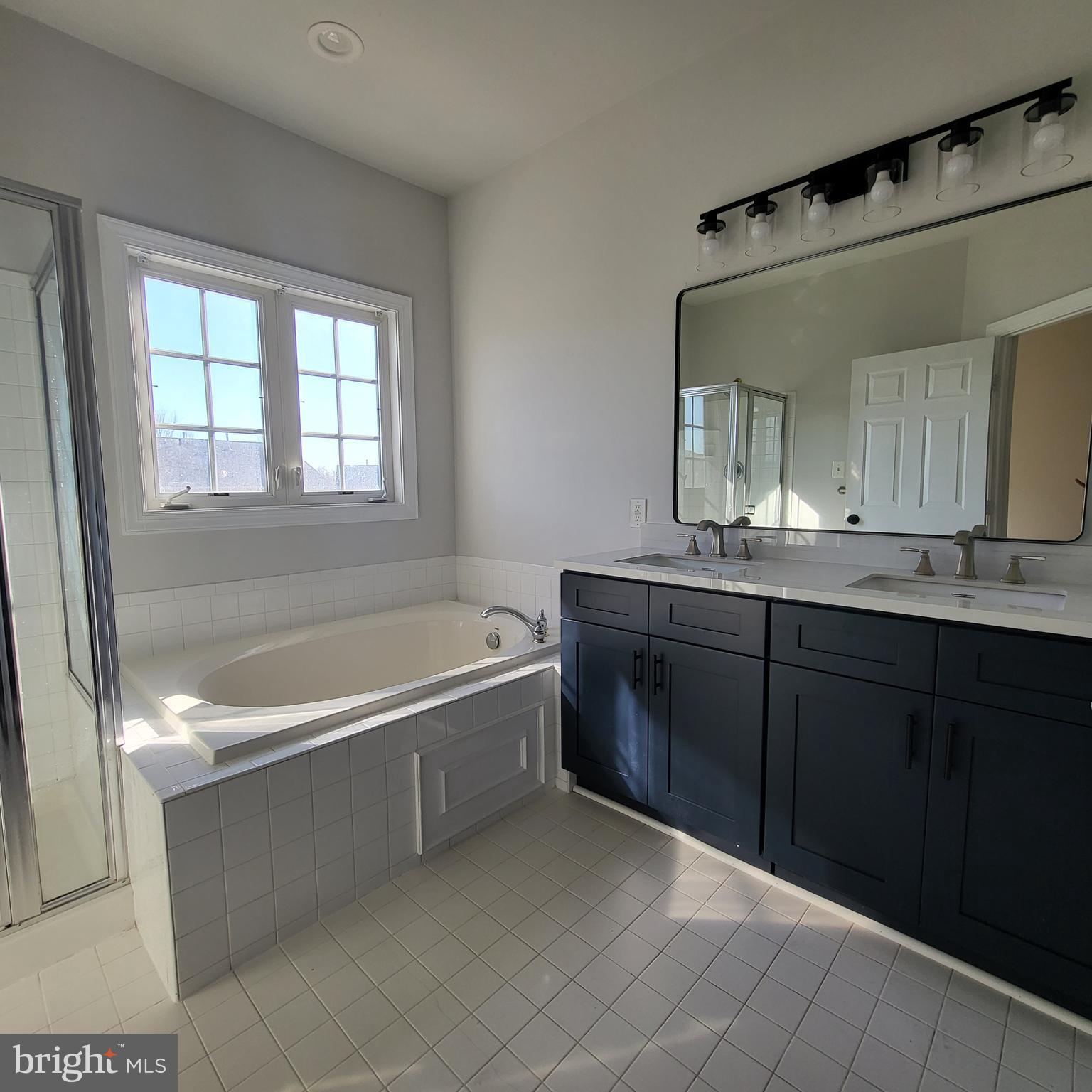 GREENWAY VILLAGE - Residential Lease