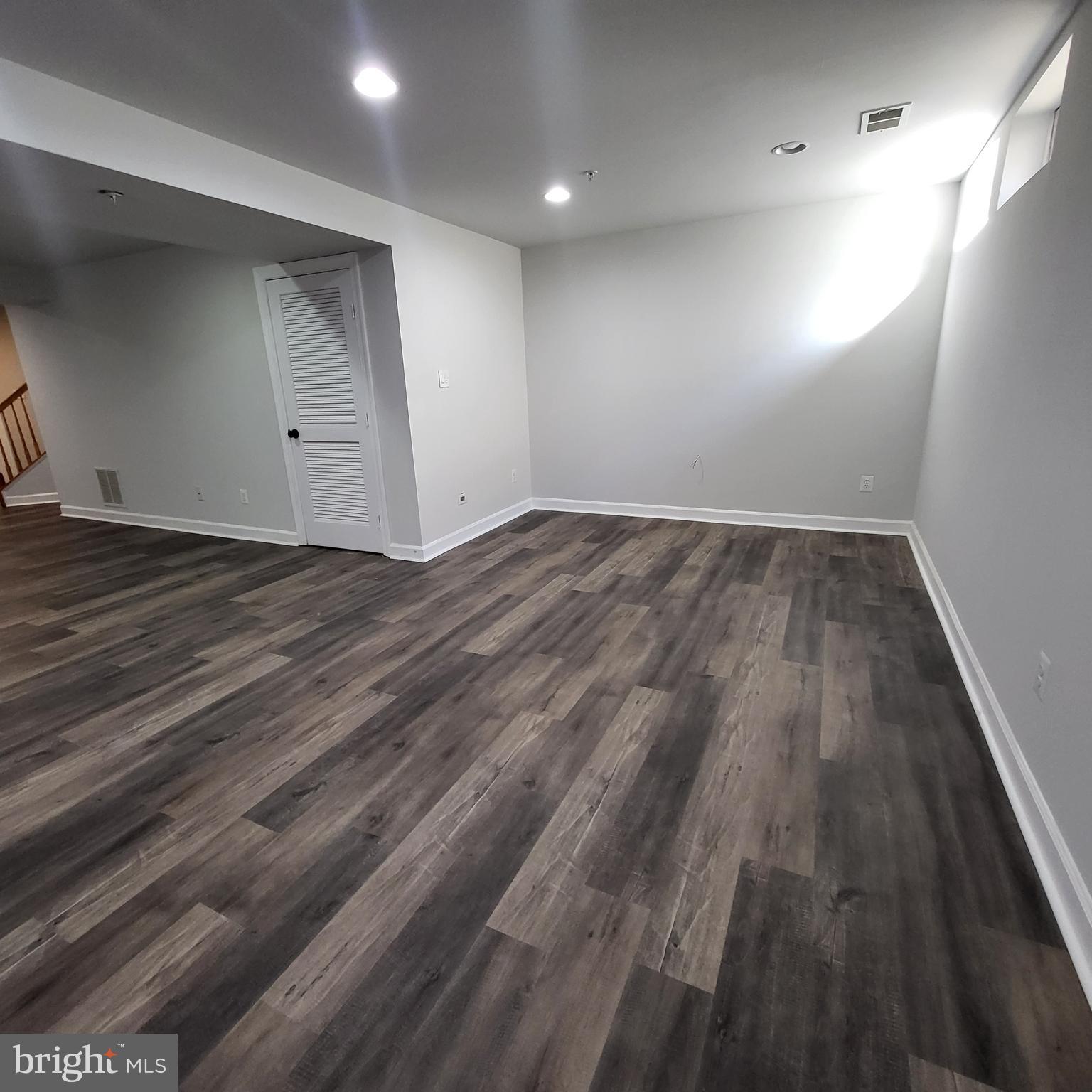 GREENWAY VILLAGE - Residential Lease