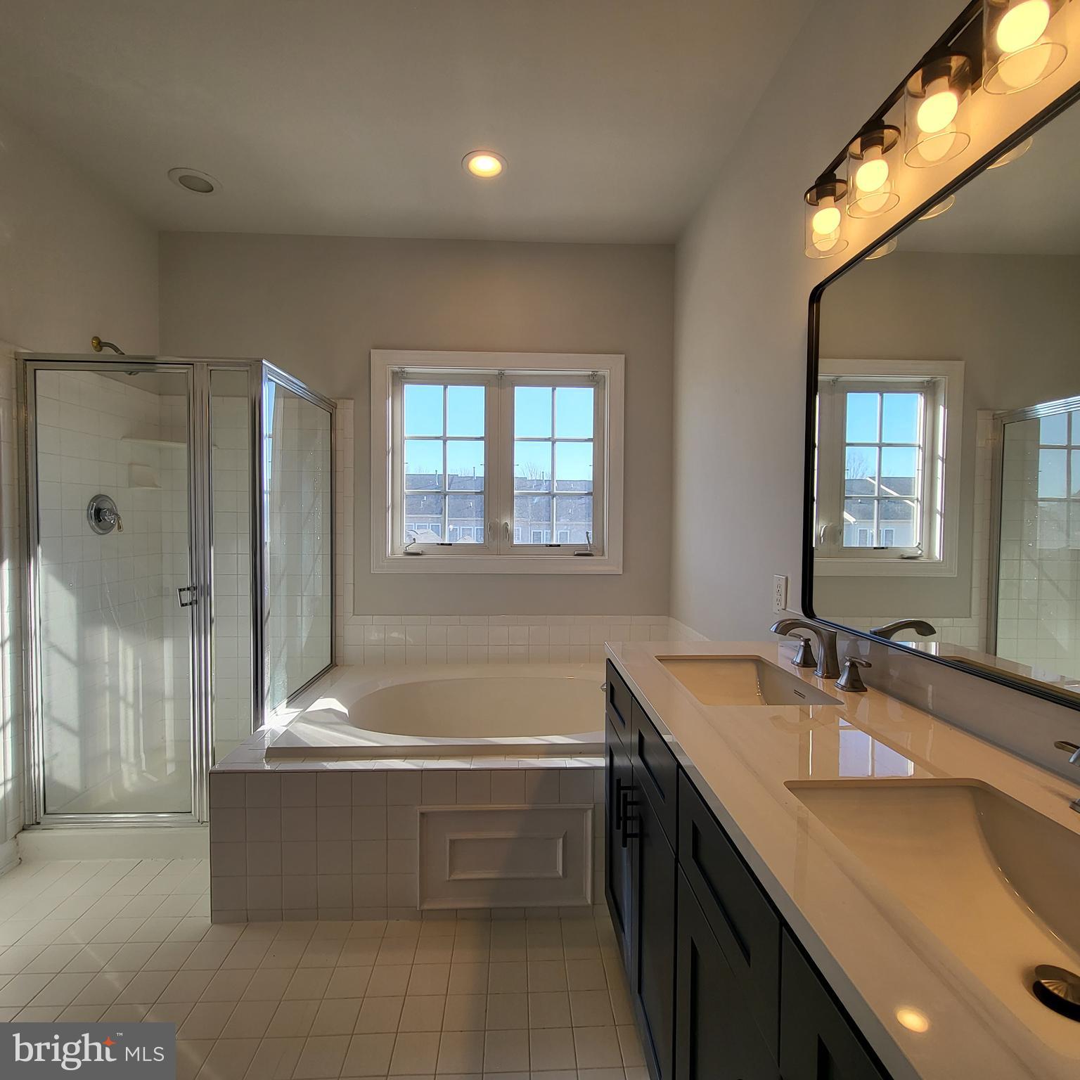 GREENWAY VILLAGE - Residential Lease