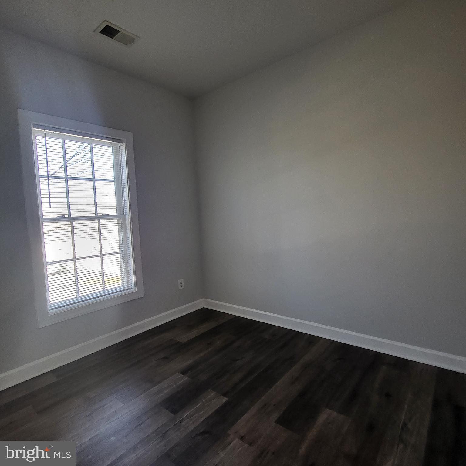 GREENWAY VILLAGE - Residential Lease