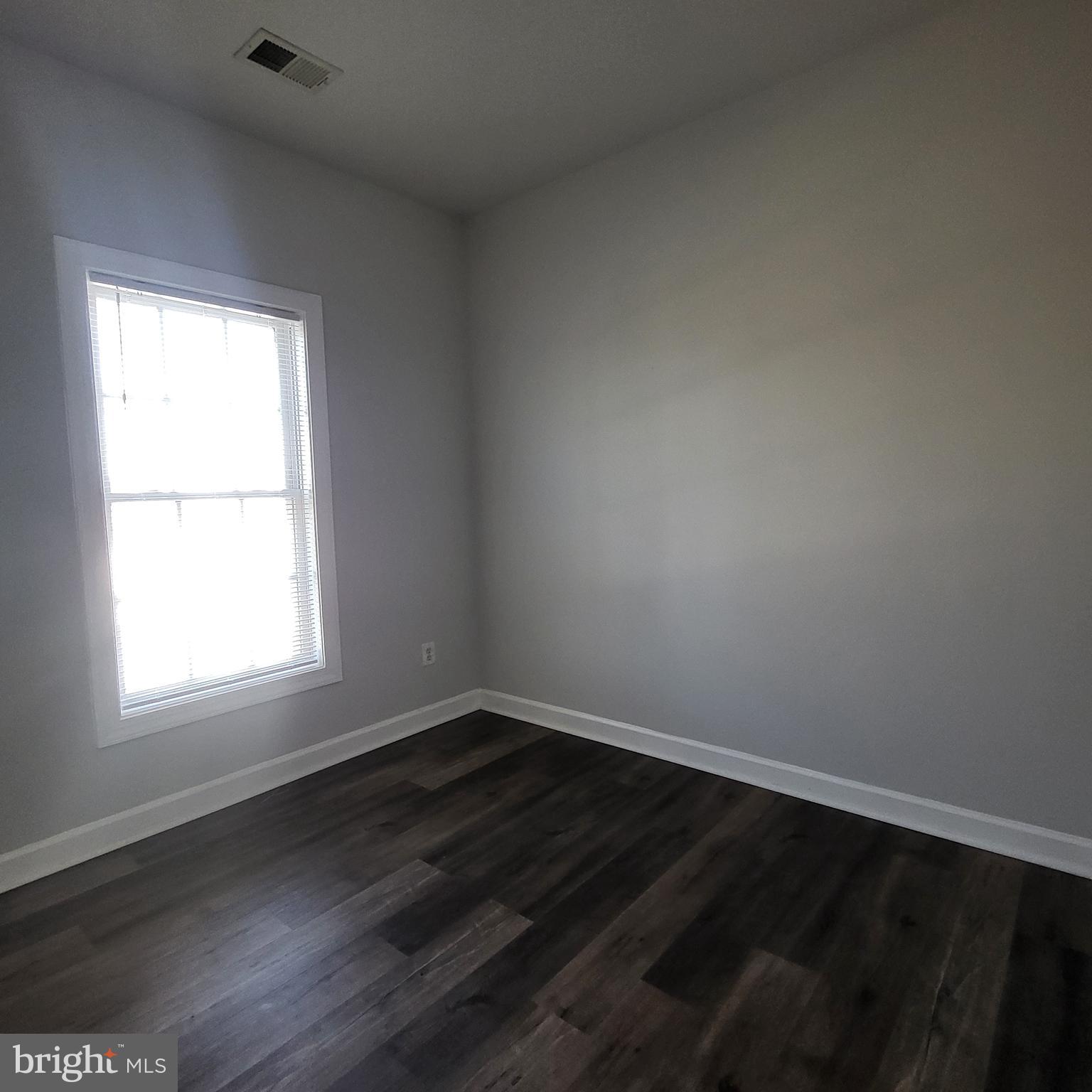 GREENWAY VILLAGE - Residential Lease