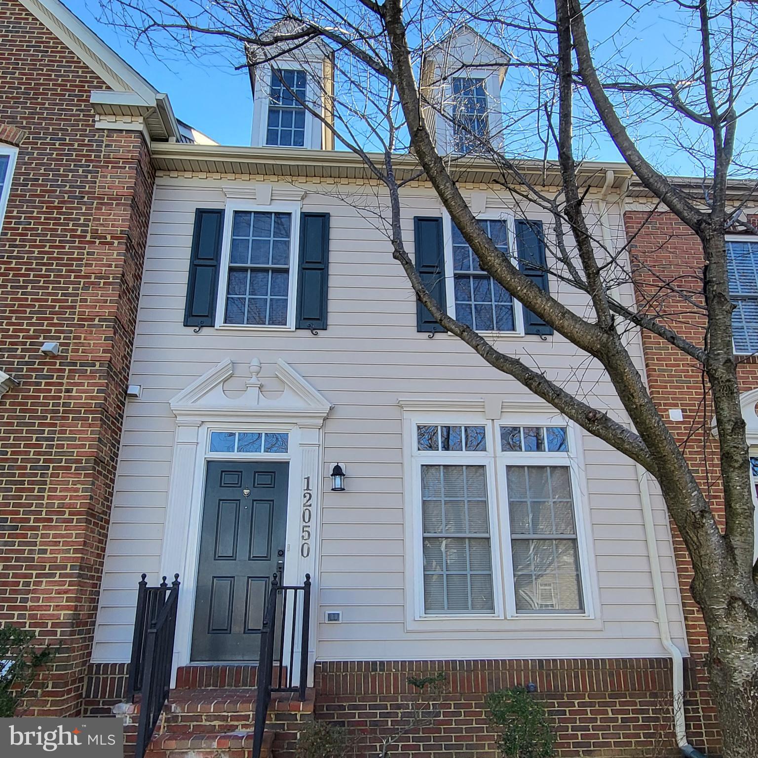 GREENWAY VILLAGE - Residential Lease