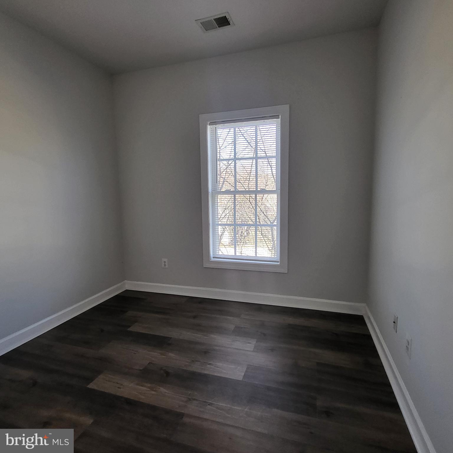 GREENWAY VILLAGE - Residential Lease