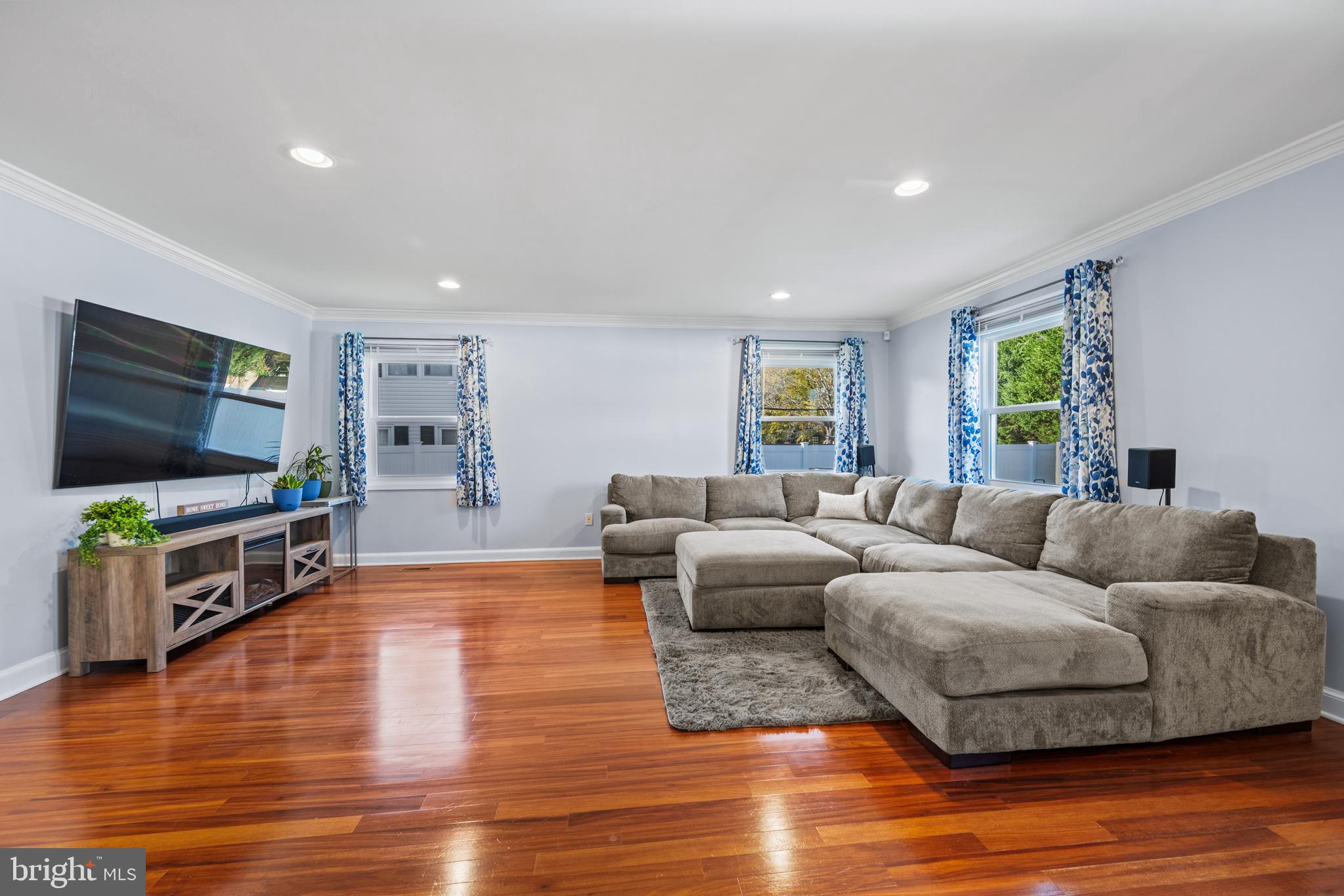 12324 KEMMERTON LANE