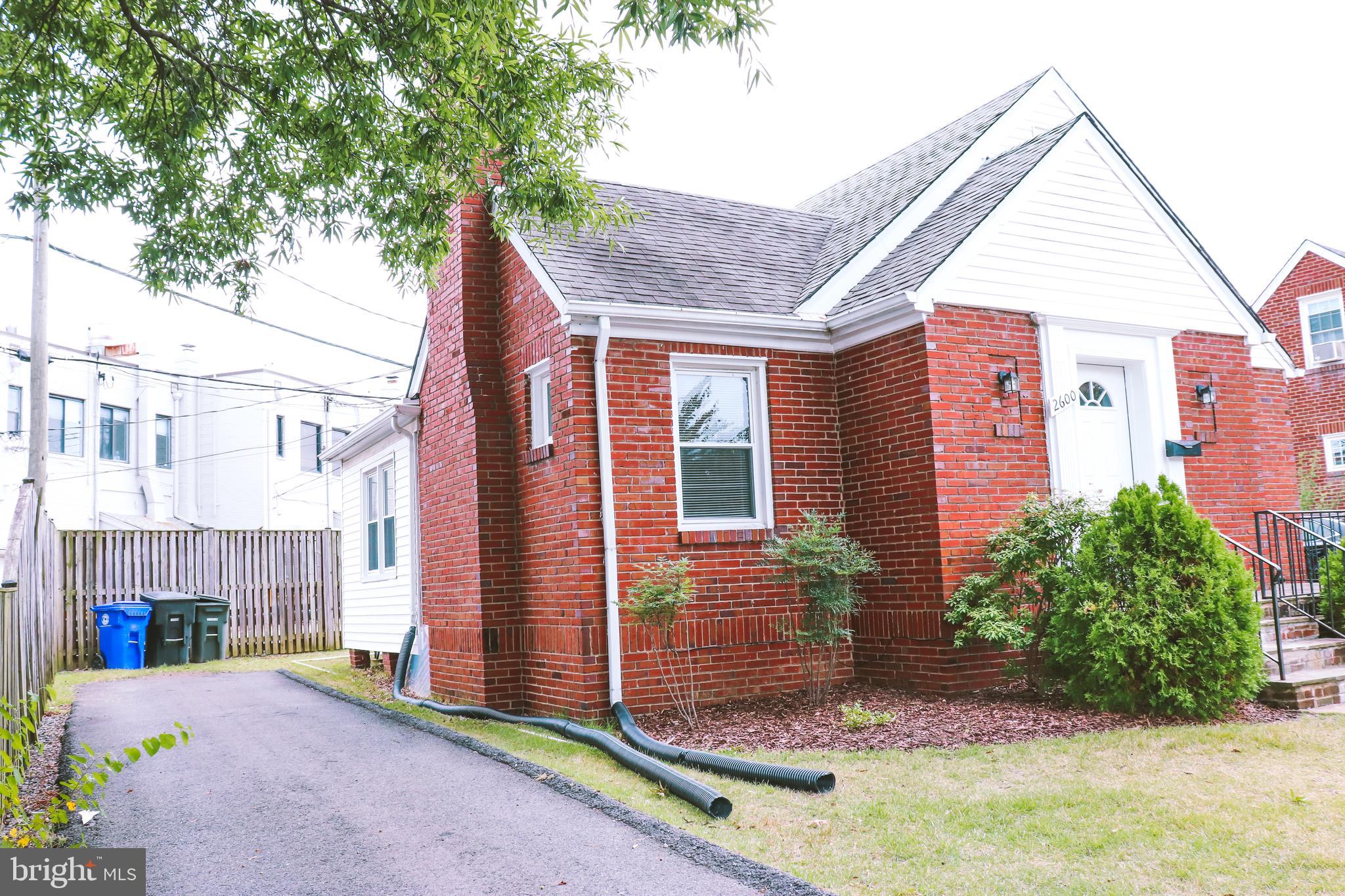 2600 FRANKLIN ROAD