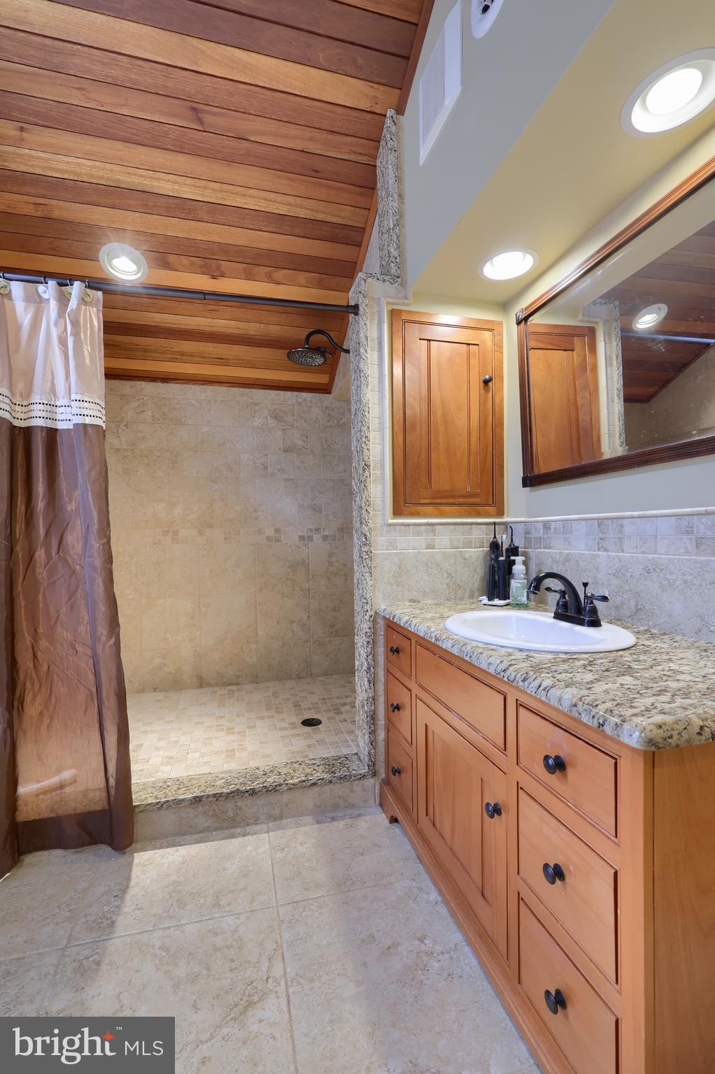 MT GRETNA (CAMPMEETI - Residential