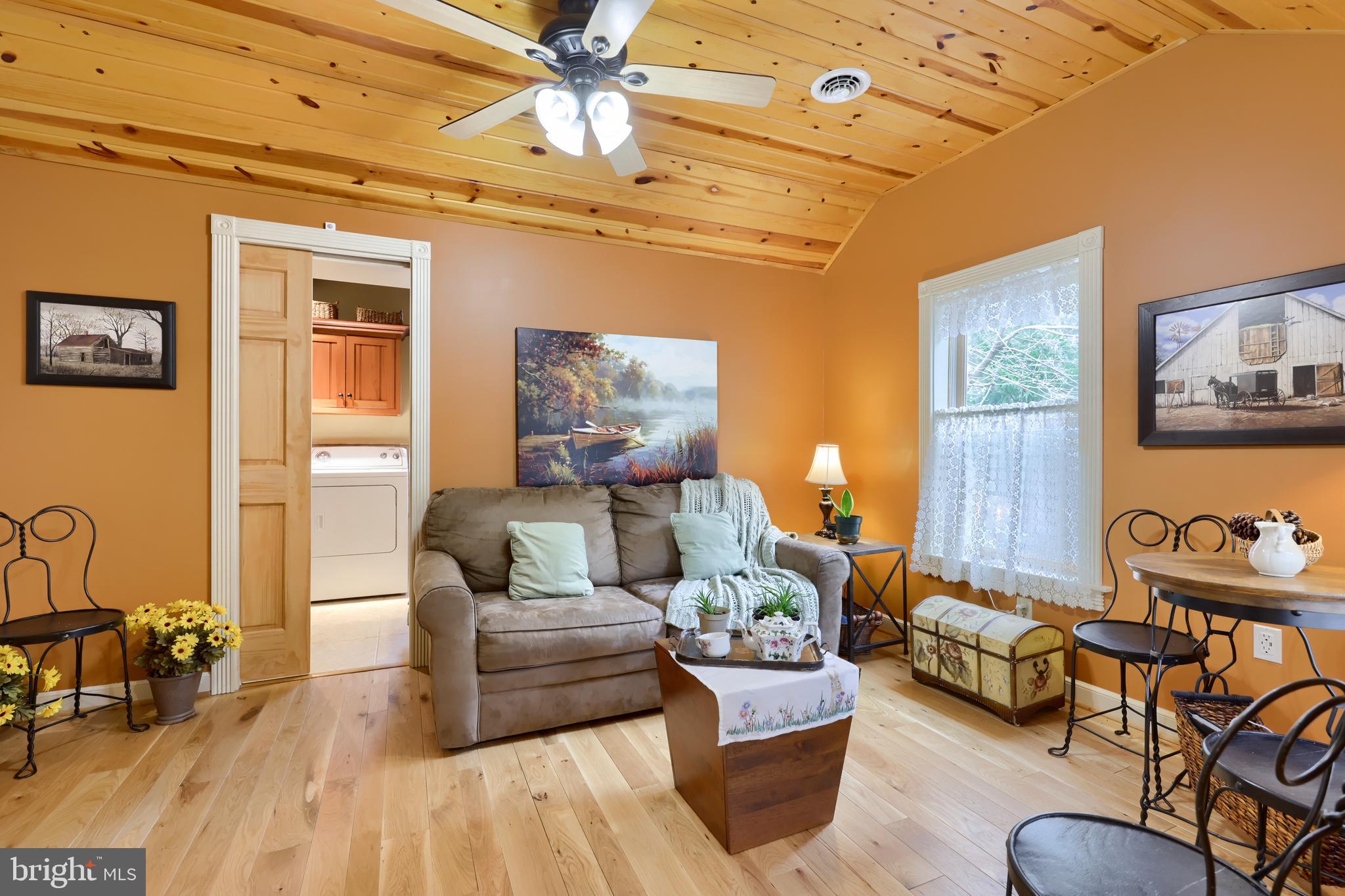 MT GRETNA (CAMPMEETI - Residential