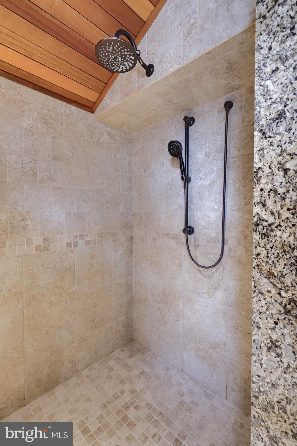 MT GRETNA (CAMPMEETI - Residential