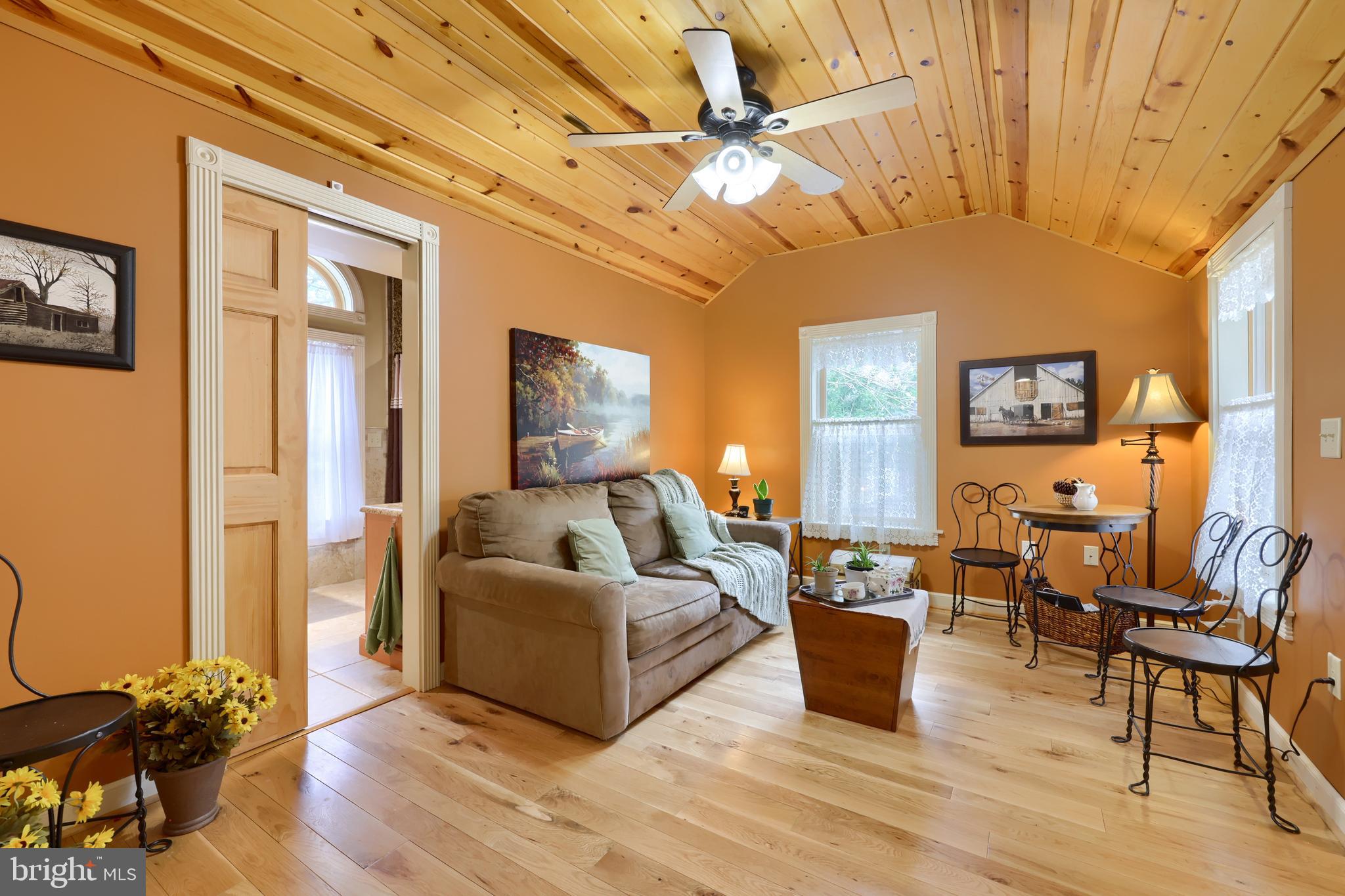 MT GRETNA (CAMPMEETI - Residential