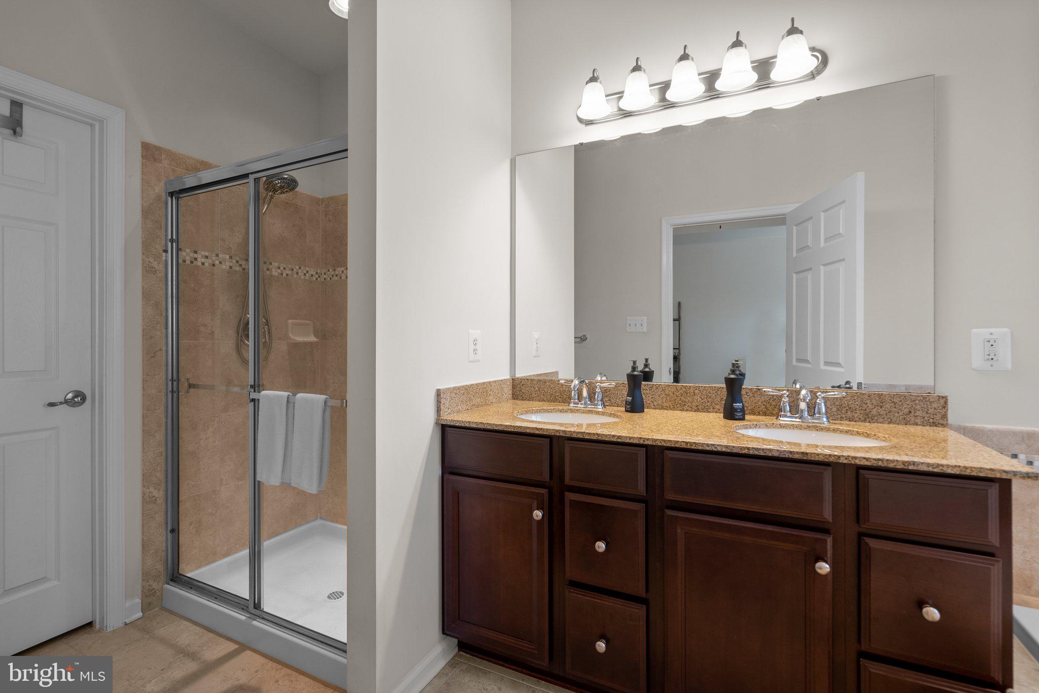 POTOMAC CLUB II - Residential Lease