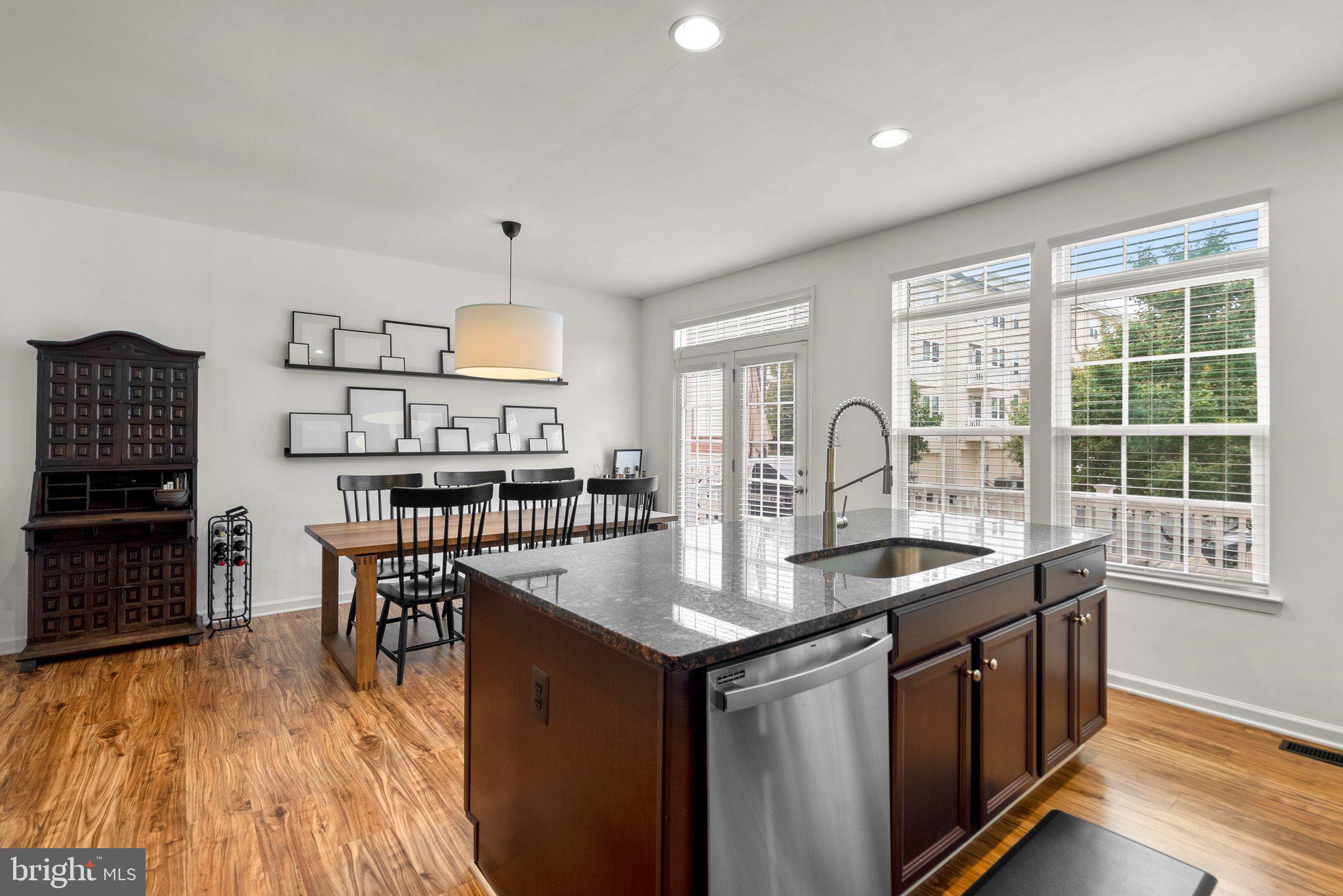 POTOMAC CLUB II - Residential Lease