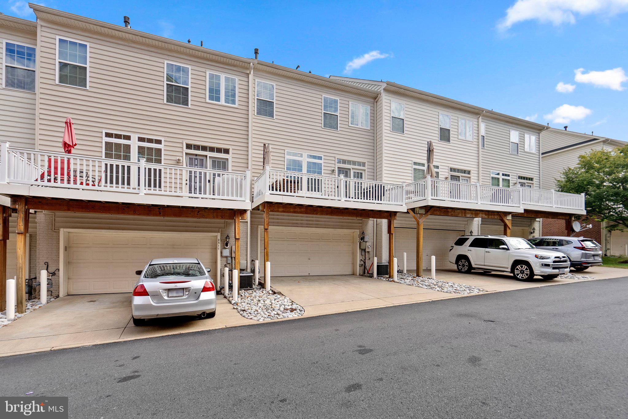 POTOMAC CLUB II - Residential Lease