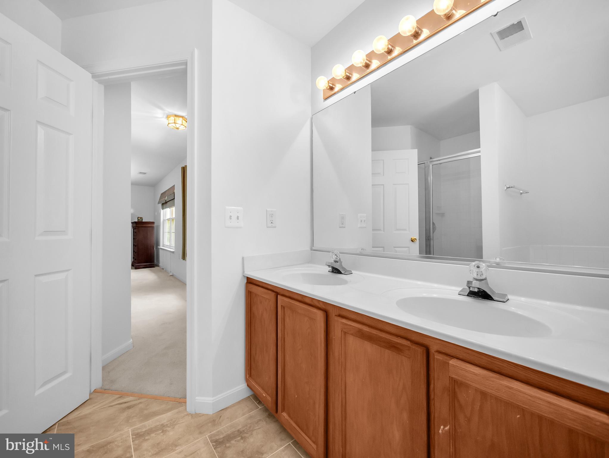 STRAWBERRY HILLS ESTATES - Residential