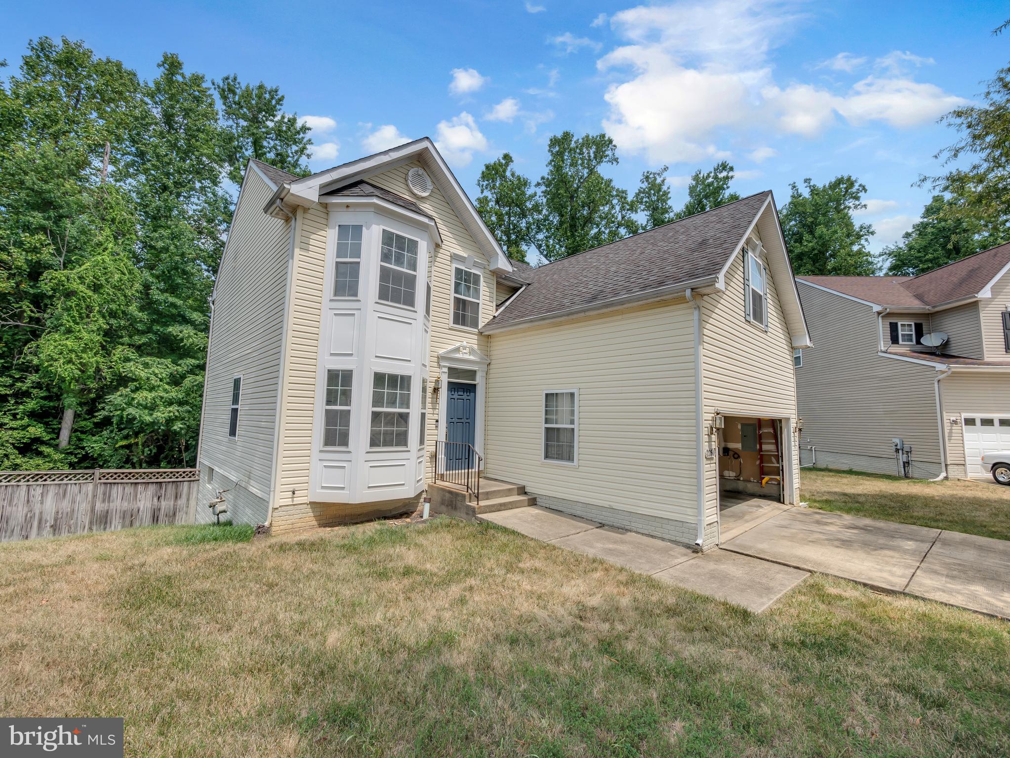 STRAWBERRY HILLS ESTATES - Residential