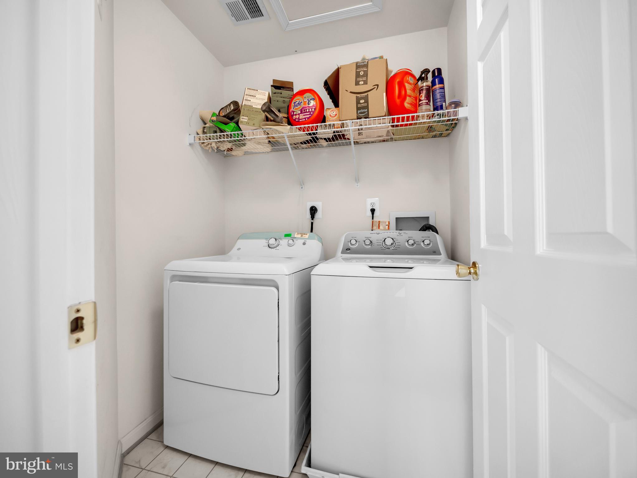 STRAWBERRY HILLS ESTATES - Residential