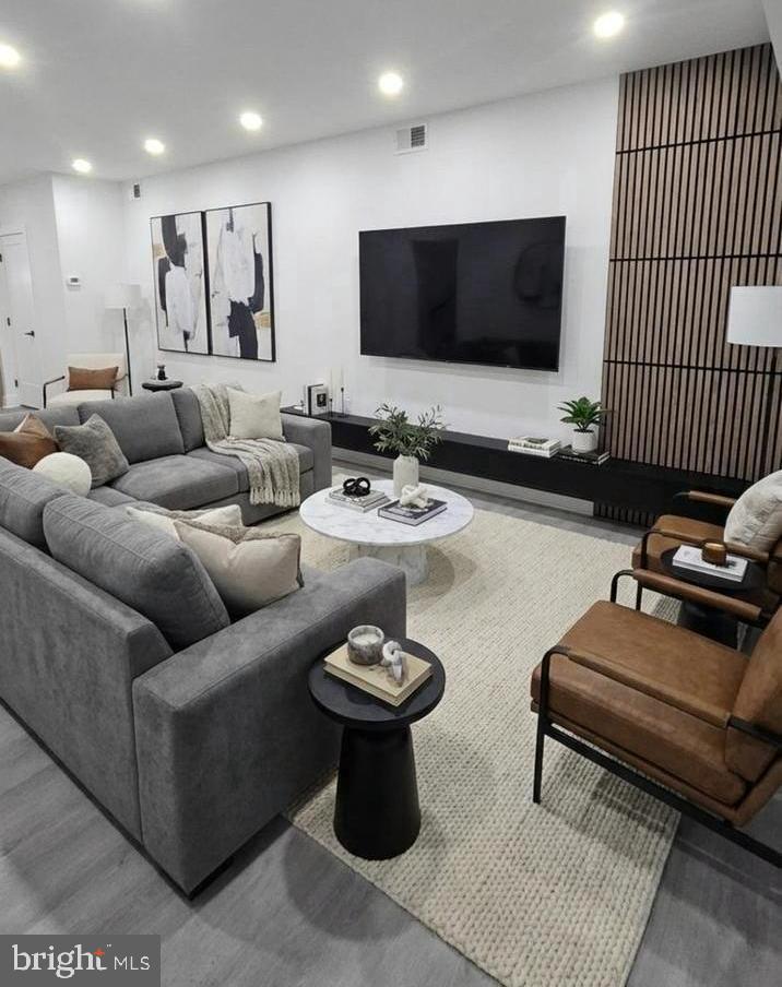 HUNTING PARK - Residential